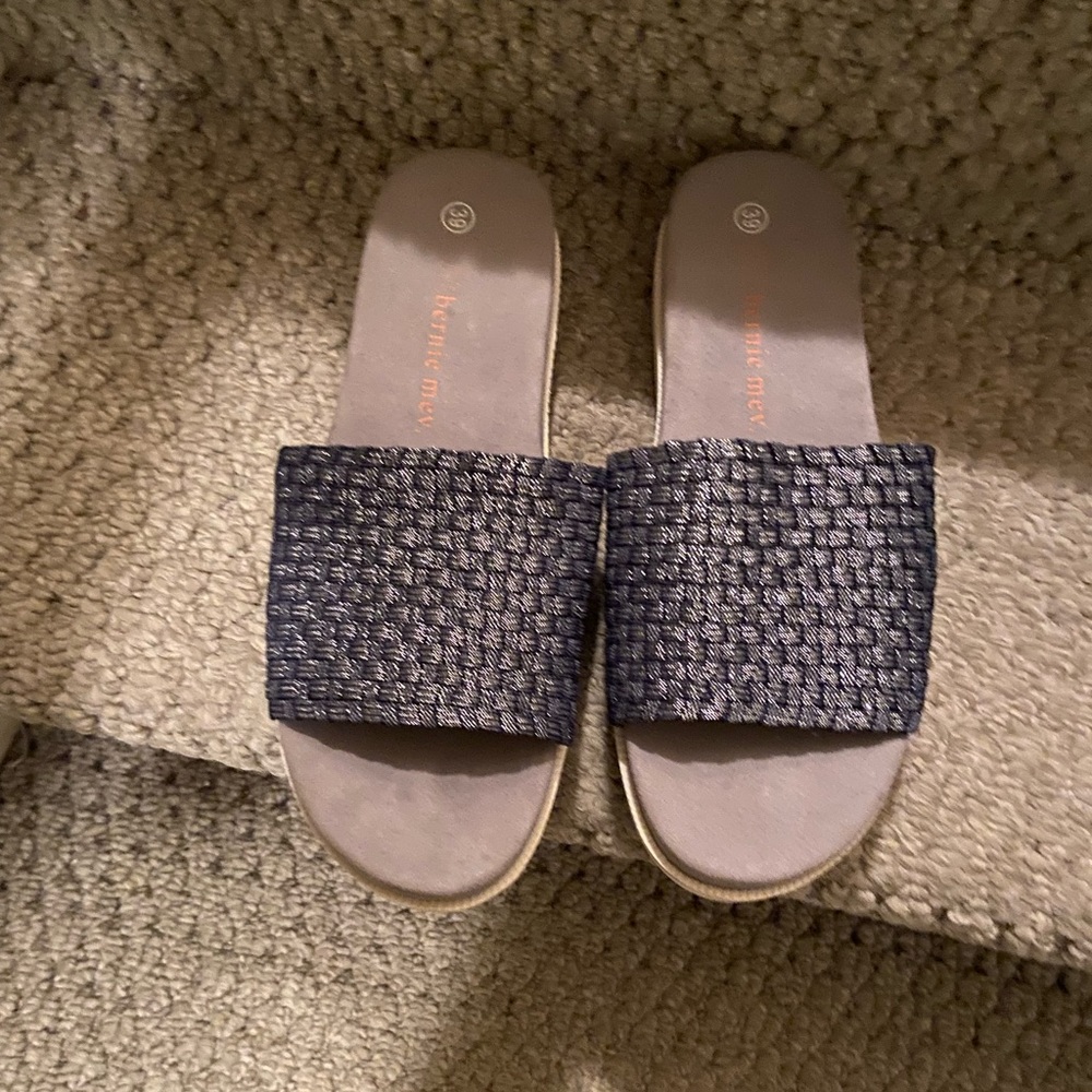 Bernie Mev slide sandal